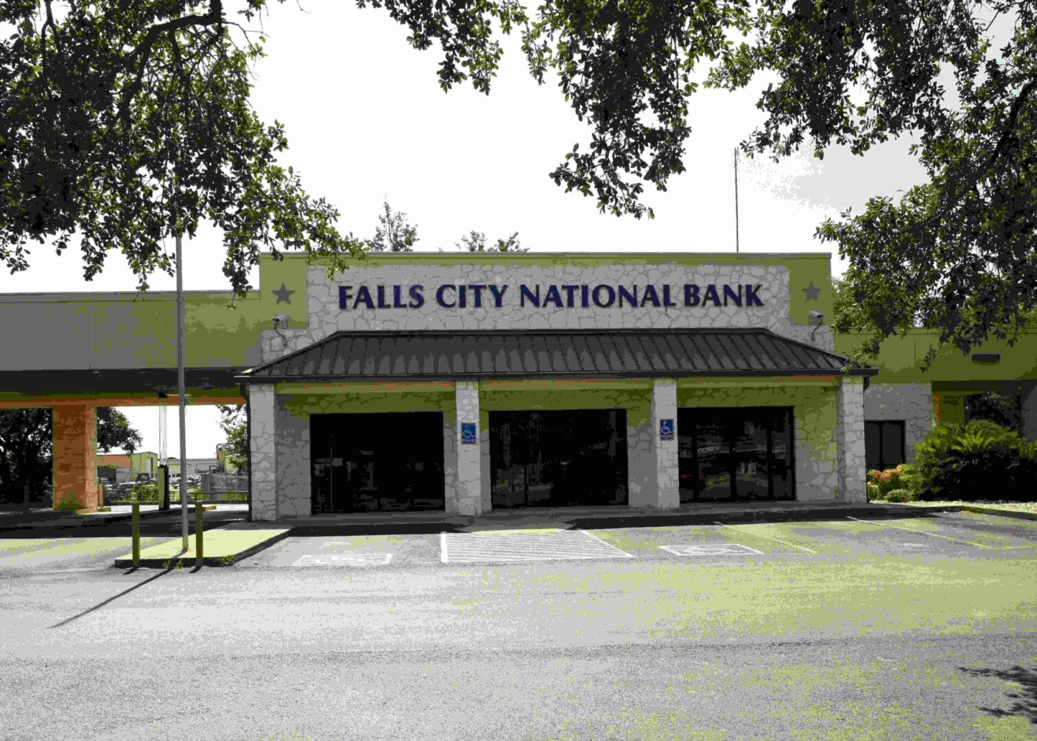 Falls City National Bank